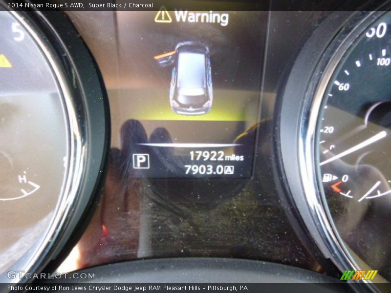 Super Black / Charcoal 2014 Nissan Rogue S AWD