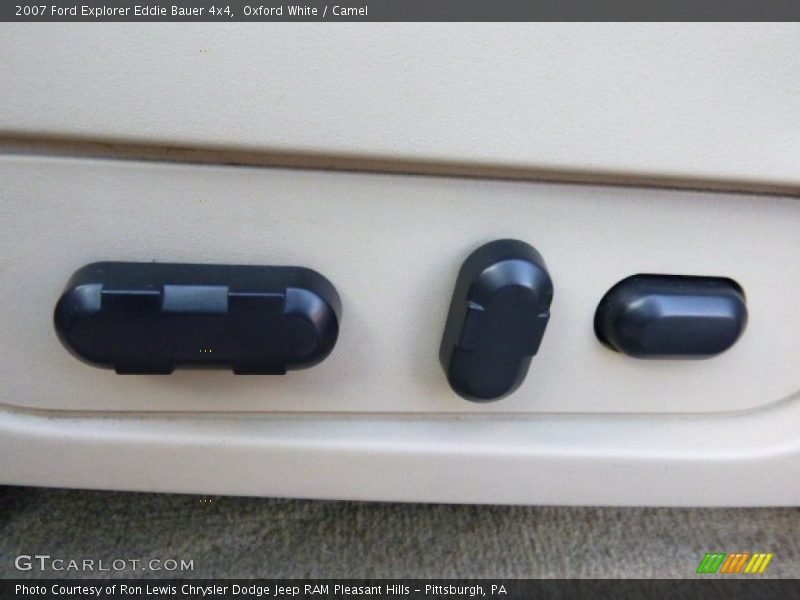 Oxford White / Camel 2007 Ford Explorer Eddie Bauer 4x4