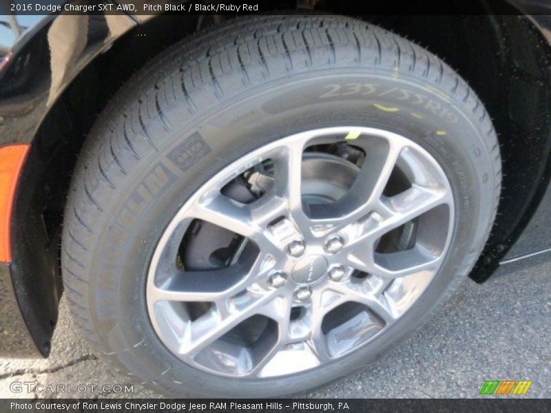 Pitch Black / Black/Ruby Red 2016 Dodge Charger SXT AWD