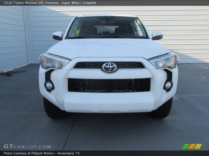 Super White / Graphite 2016 Toyota 4Runner SR5 Premium
