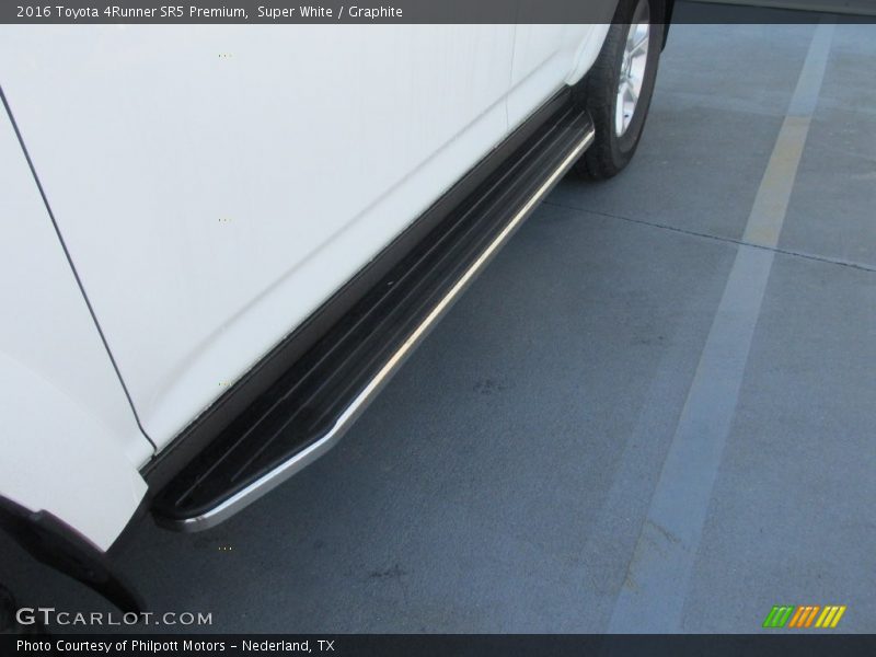 Super White / Graphite 2016 Toyota 4Runner SR5 Premium