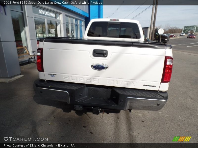 Oxford White / Adobe 2013 Ford F250 Super Duty Lariat Crew Cab