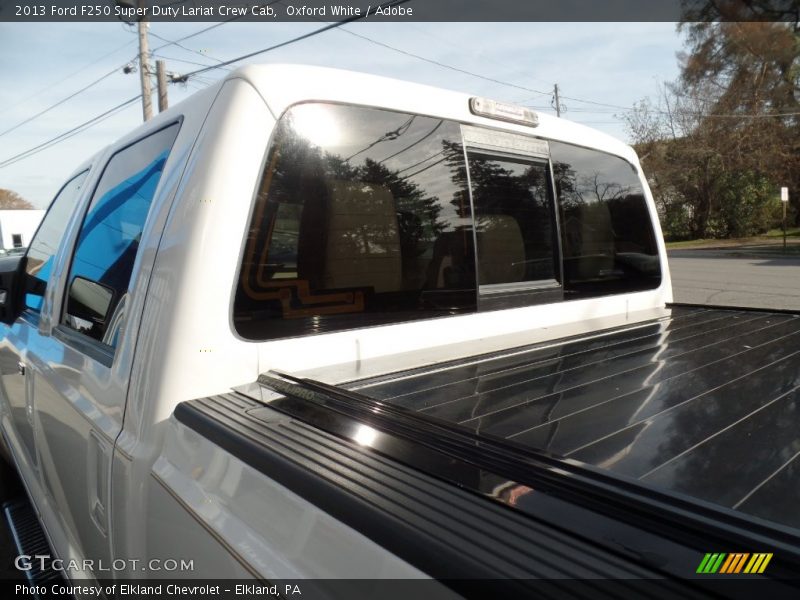 Oxford White / Adobe 2013 Ford F250 Super Duty Lariat Crew Cab