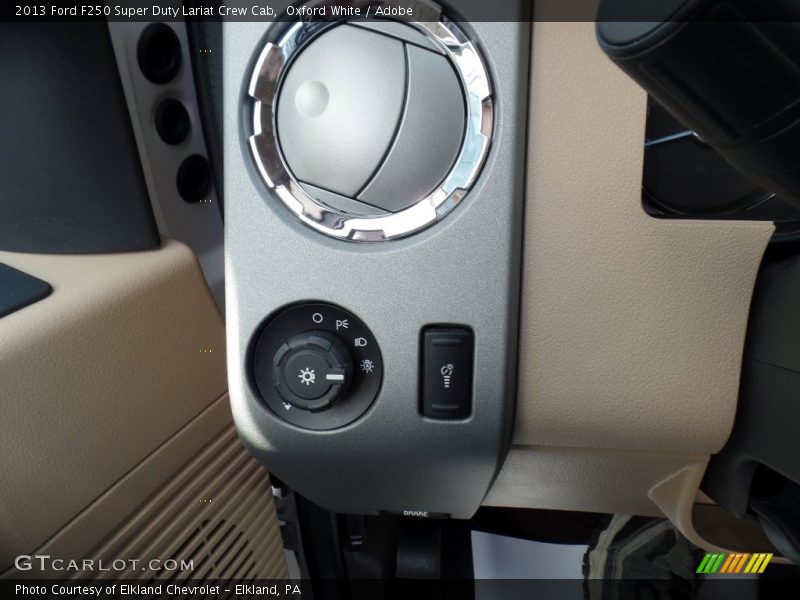 Oxford White / Adobe 2013 Ford F250 Super Duty Lariat Crew Cab
