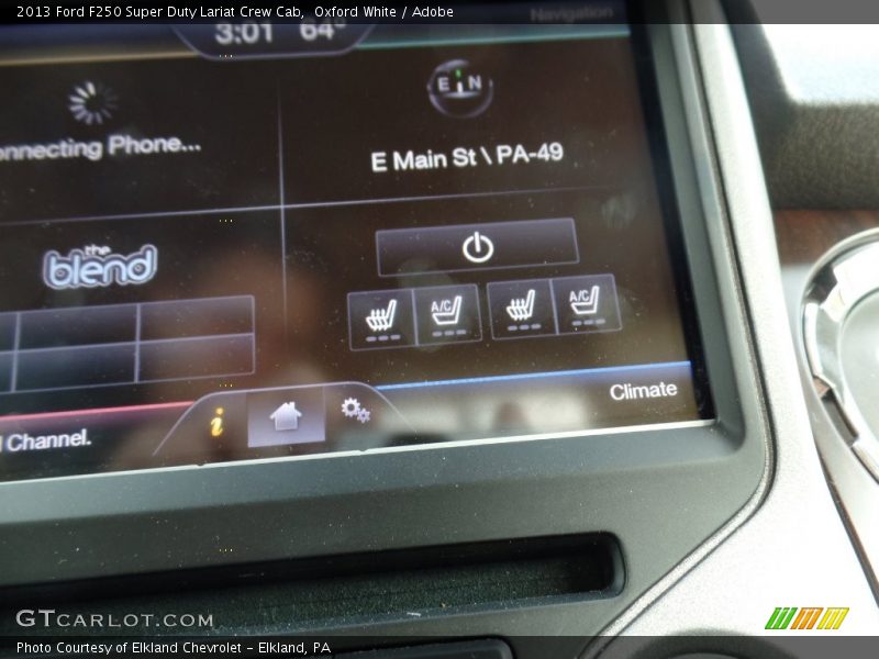 Oxford White / Adobe 2013 Ford F250 Super Duty Lariat Crew Cab