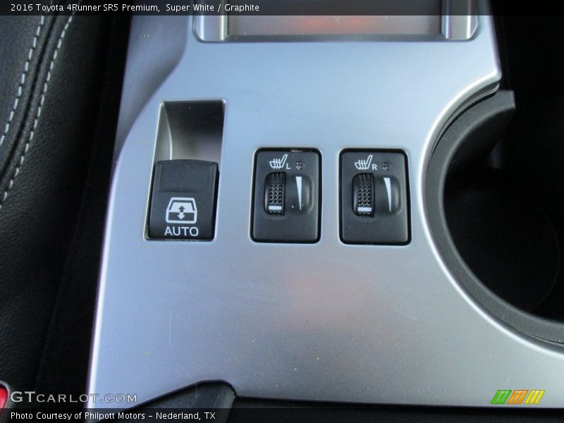 Super White / Graphite 2016 Toyota 4Runner SR5 Premium