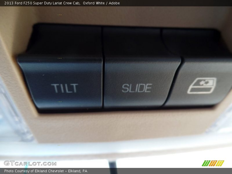 Oxford White / Adobe 2013 Ford F250 Super Duty Lariat Crew Cab