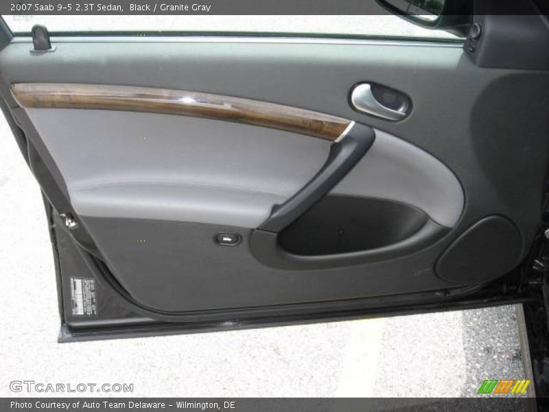 Black / Granite Gray 2007 Saab 9-5 2.3T Sedan