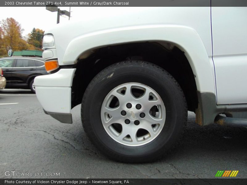 Summit White / Gray/Dark Charcoal 2003 Chevrolet Tahoe Z71 4x4