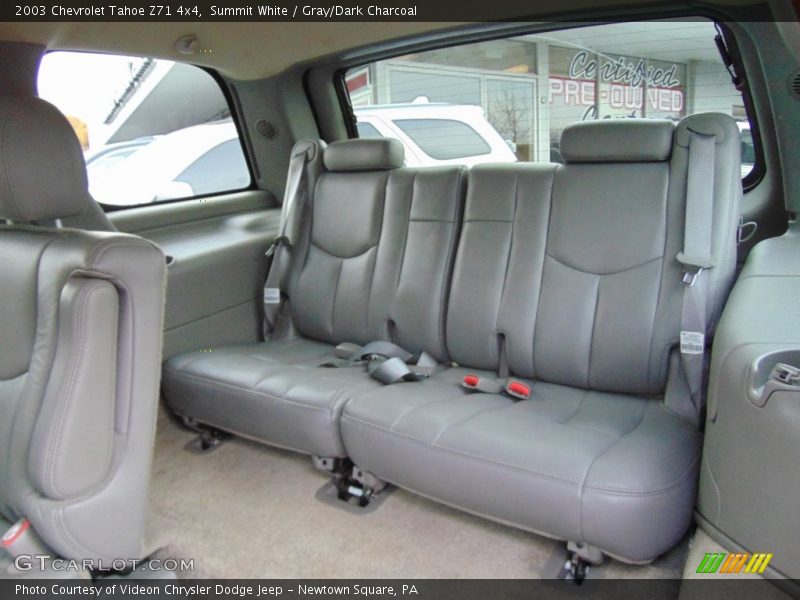 Summit White / Gray/Dark Charcoal 2003 Chevrolet Tahoe Z71 4x4
