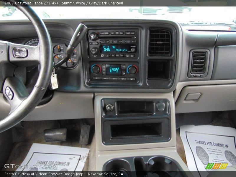 Summit White / Gray/Dark Charcoal 2003 Chevrolet Tahoe Z71 4x4