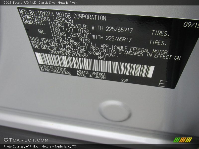 Classic Silver Metallic / Ash 2015 Toyota RAV4 LE