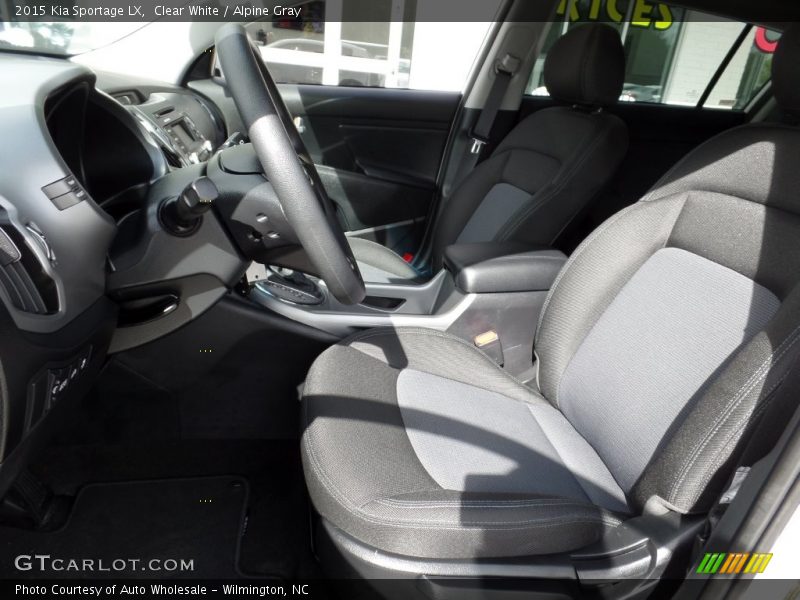 Clear White / Alpine Gray 2015 Kia Sportage LX