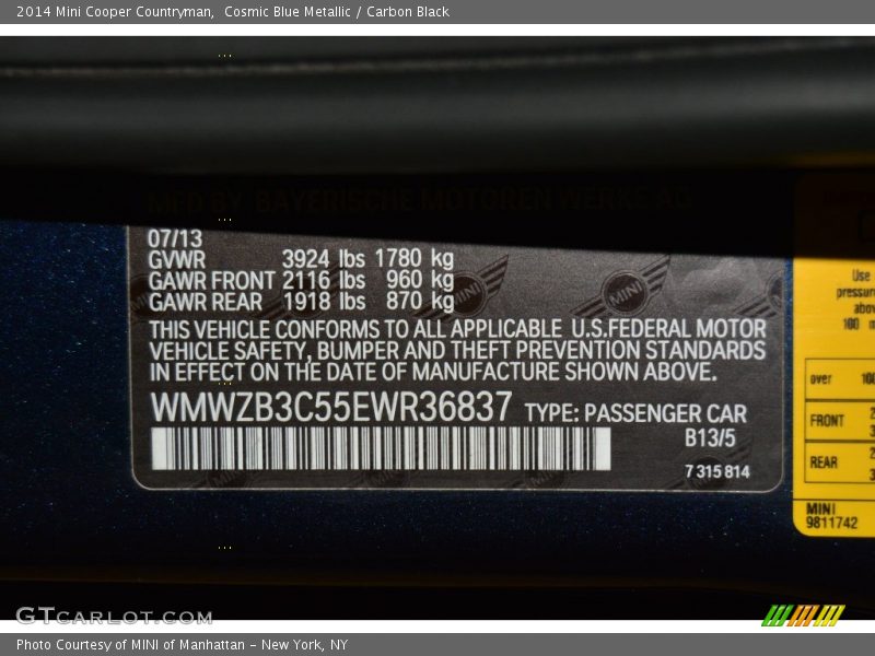 Cosmic Blue Metallic / Carbon Black 2014 Mini Cooper Countryman