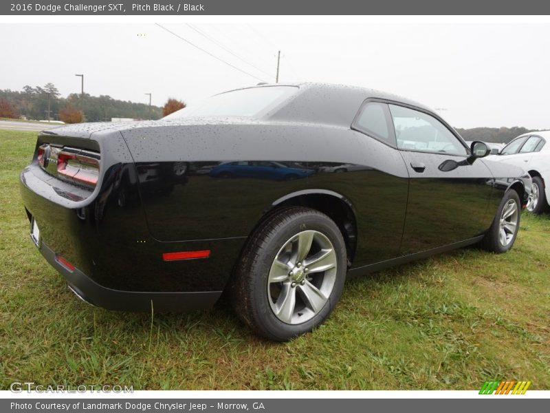 Pitch Black / Black 2016 Dodge Challenger SXT