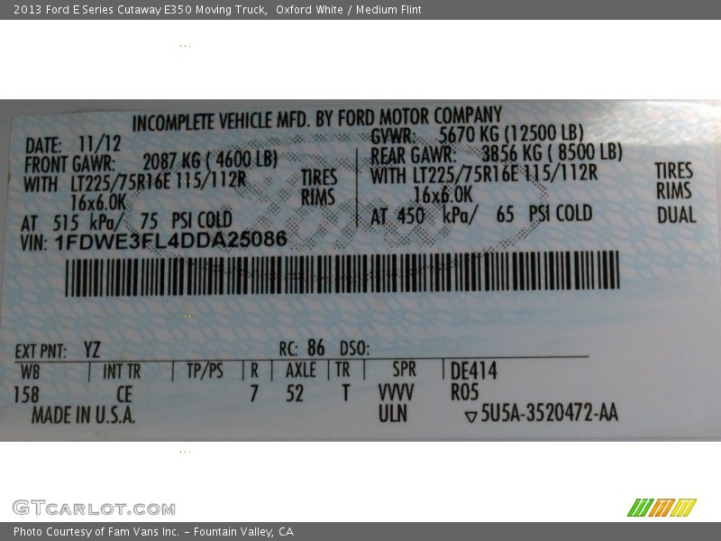Oxford White / Medium Flint 2013 Ford E Series Cutaway E350 Moving Truck