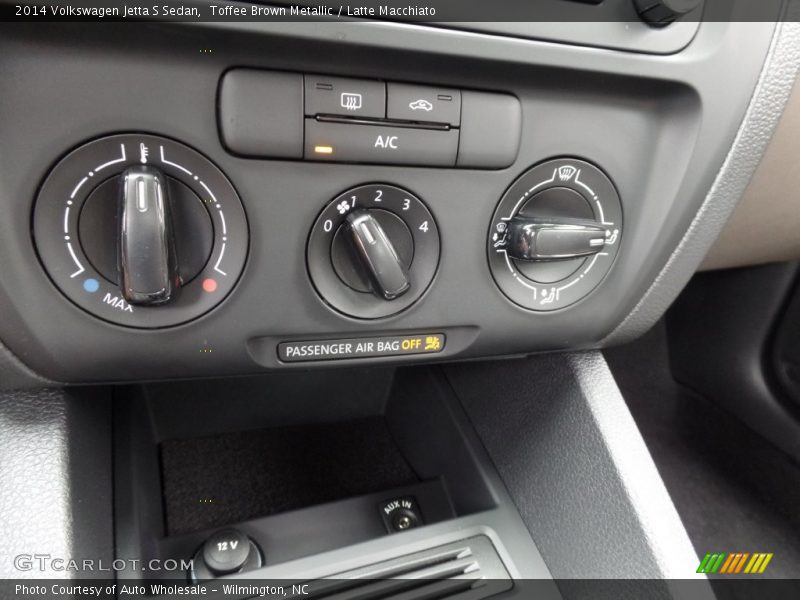 Toffee Brown Metallic / Latte Macchiato 2014 Volkswagen Jetta S Sedan