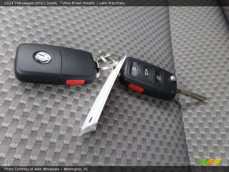 Toffee Brown Metallic / Latte Macchiato 2014 Volkswagen Jetta S Sedan