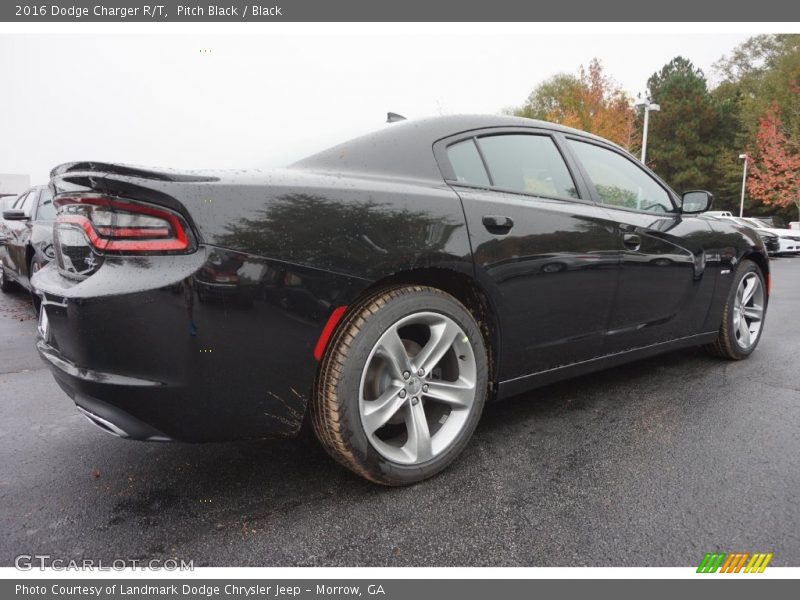 Pitch Black / Black 2016 Dodge Charger R/T