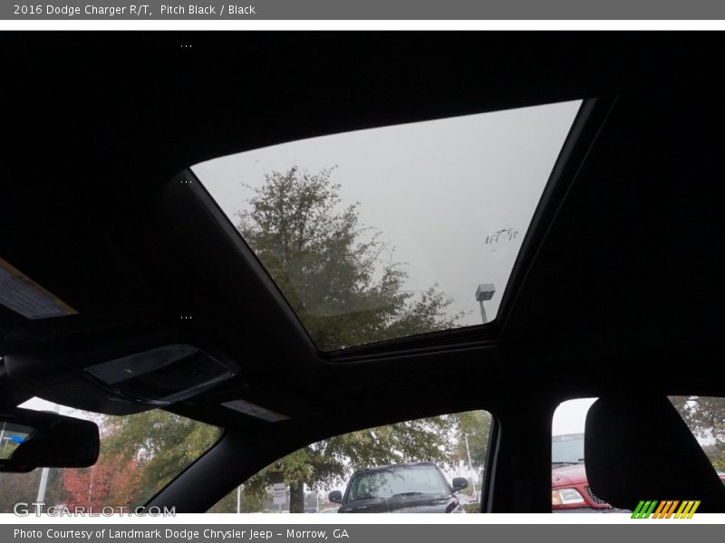 Pitch Black / Black 2016 Dodge Charger R/T