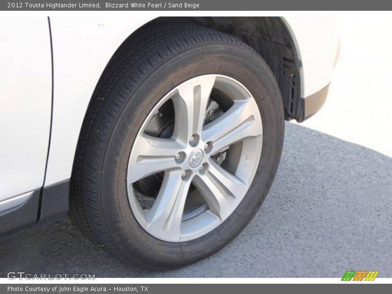 Blizzard White Pearl / Sand Beige 2012 Toyota Highlander Limited