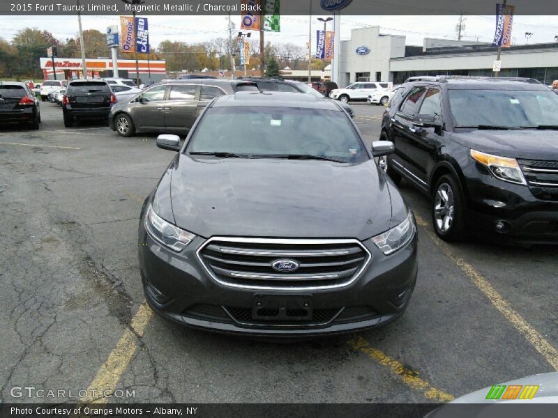 Magnetic Metallic / Charcoal Black 2015 Ford Taurus Limited