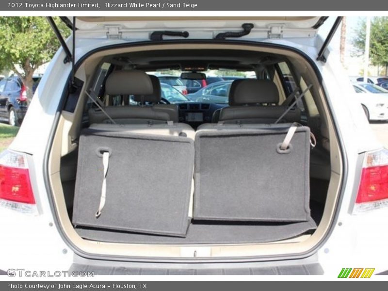 Blizzard White Pearl / Sand Beige 2012 Toyota Highlander Limited