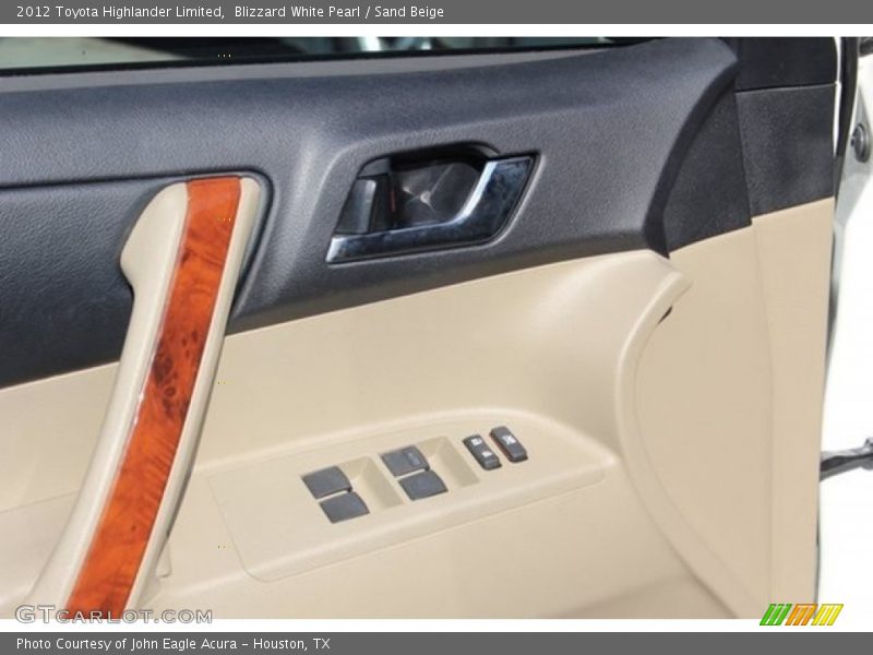 Blizzard White Pearl / Sand Beige 2012 Toyota Highlander Limited