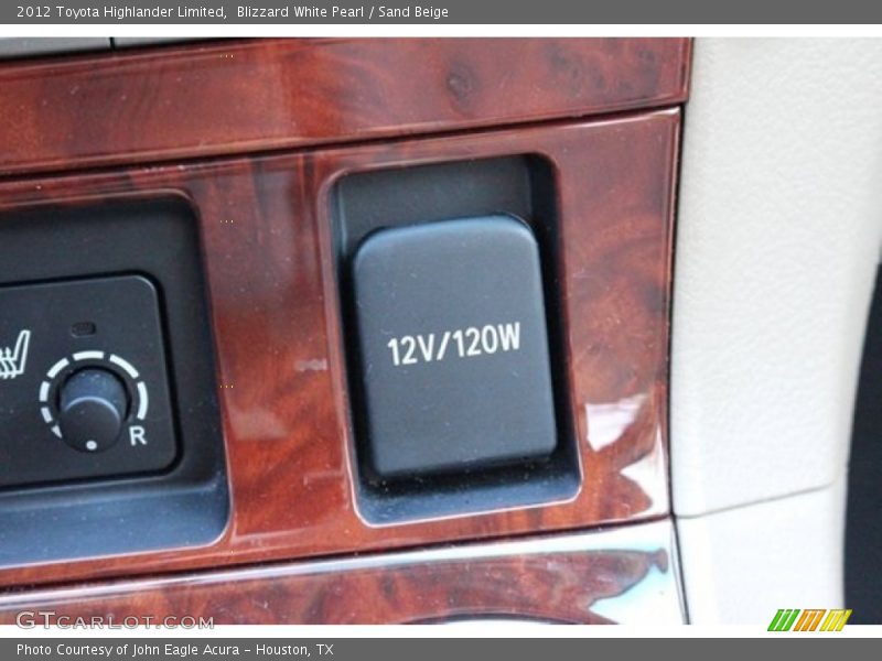 Blizzard White Pearl / Sand Beige 2012 Toyota Highlander Limited