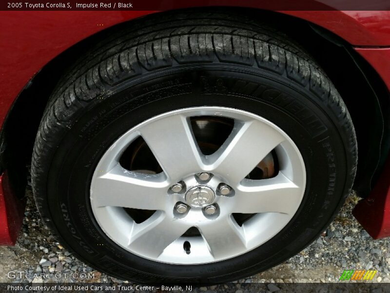 Impulse Red / Black 2005 Toyota Corolla S