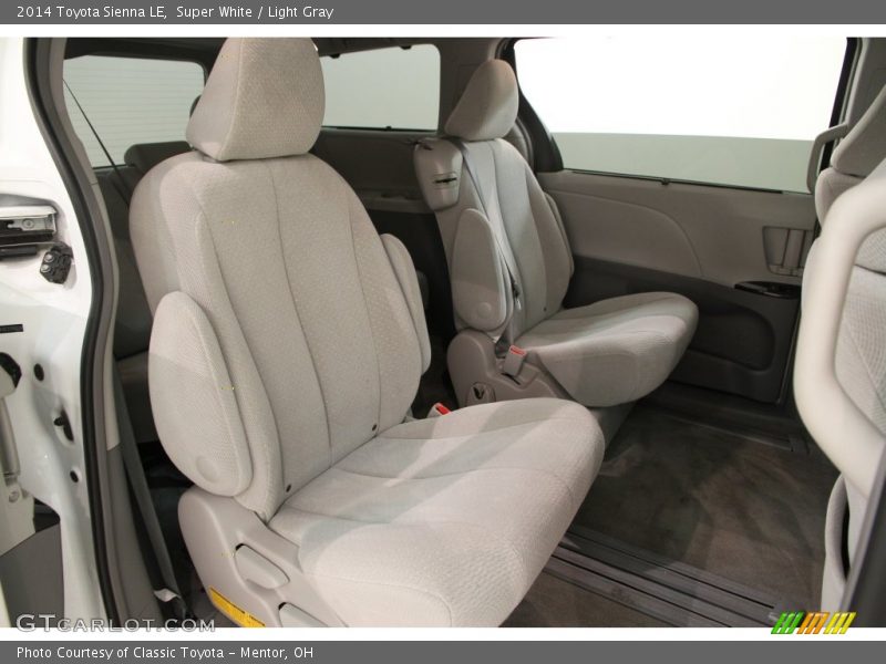 Super White / Light Gray 2014 Toyota Sienna LE