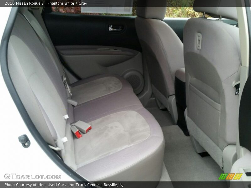 Phantom White / Gray 2010 Nissan Rogue S