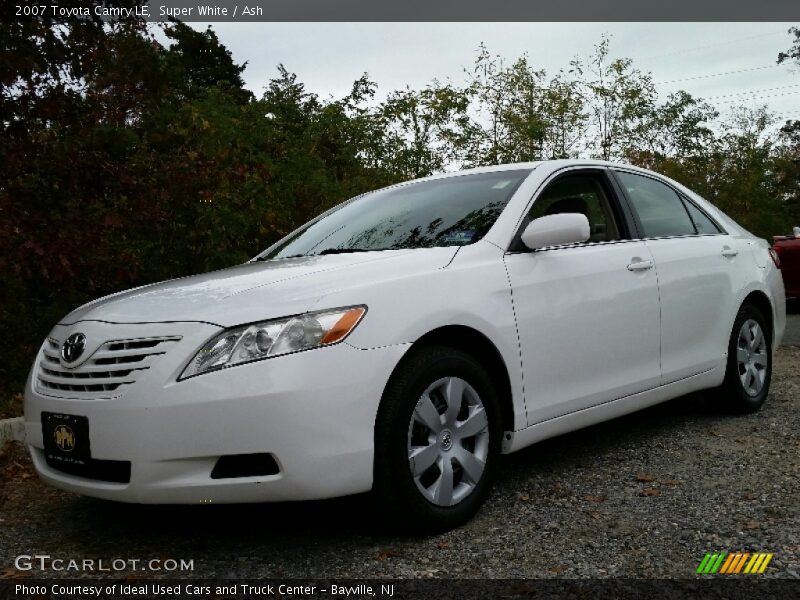 Super White / Ash 2007 Toyota Camry LE