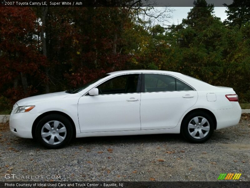 Super White / Ash 2007 Toyota Camry LE