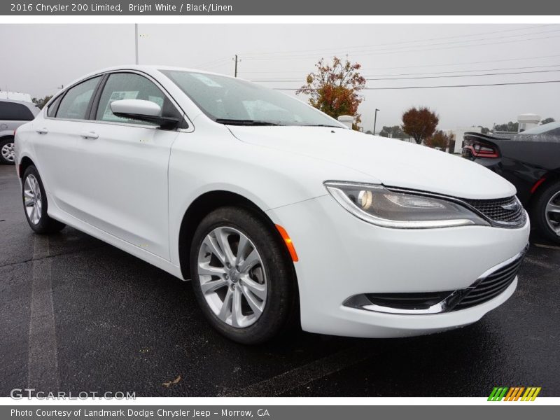 Bright White / Black/Linen 2016 Chrysler 200 Limited