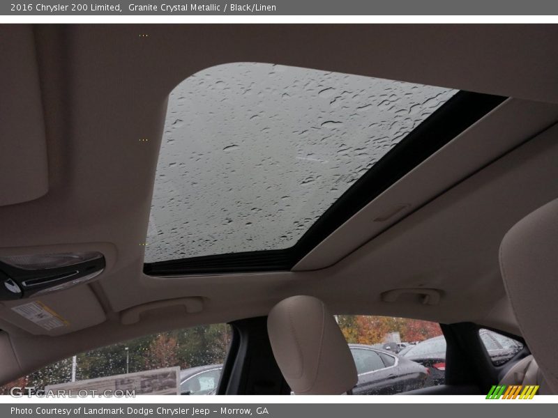 Granite Crystal Metallic / Black/Linen 2016 Chrysler 200 Limited