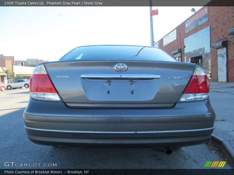 Phantom Gray Pearl / Stone Gray 2006 Toyota Camry LE