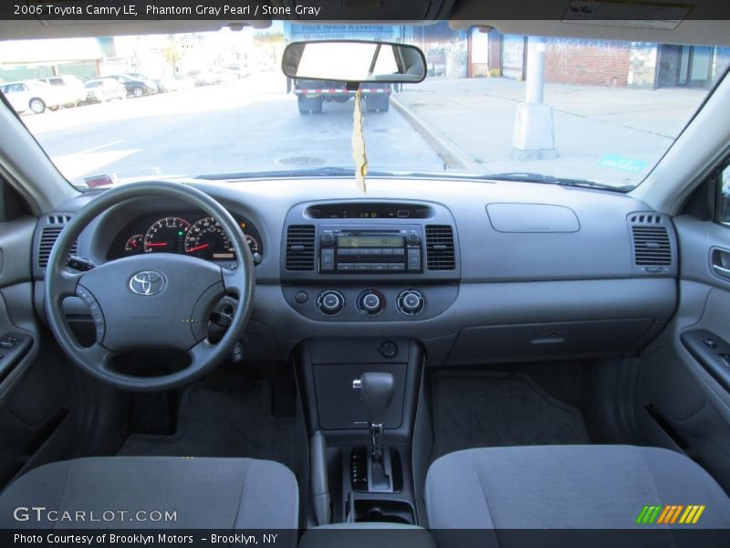 Phantom Gray Pearl / Stone Gray 2006 Toyota Camry LE