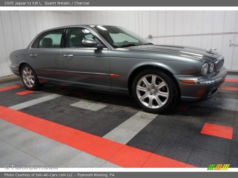 Quartz Metallic / Charcoal 2005 Jaguar XJ XJ8 L