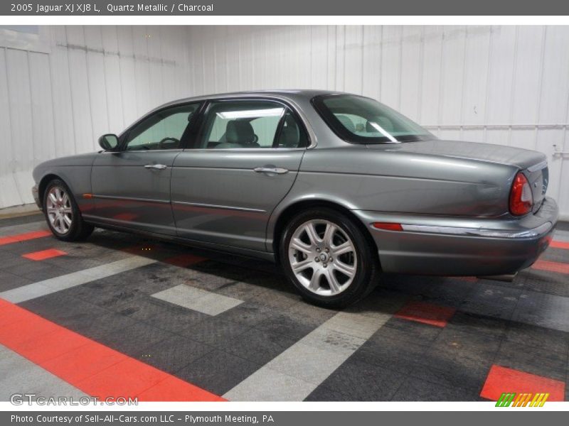 Quartz Metallic / Charcoal 2005 Jaguar XJ XJ8 L