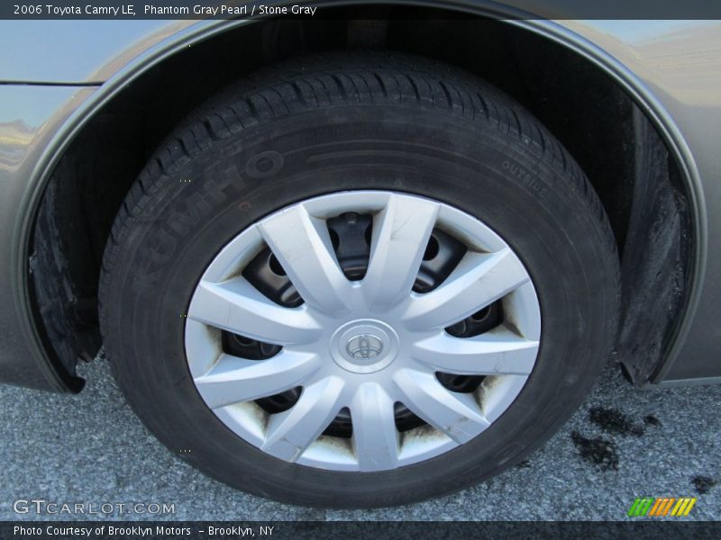 Phantom Gray Pearl / Stone Gray 2006 Toyota Camry LE
