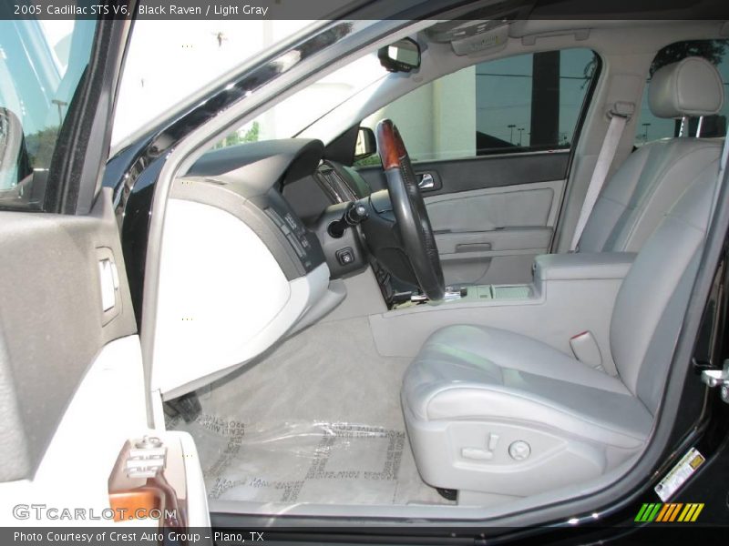 Black Raven / Light Gray 2005 Cadillac STS V6