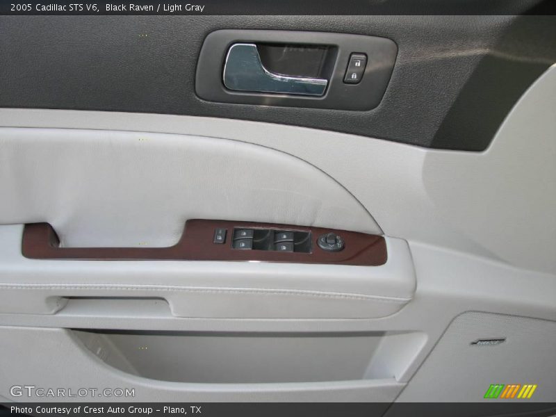 Black Raven / Light Gray 2005 Cadillac STS V6