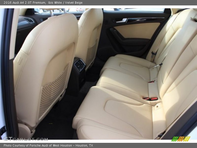 Ibis White / Velvet Beige 2016 Audi A4 2.0T Premium