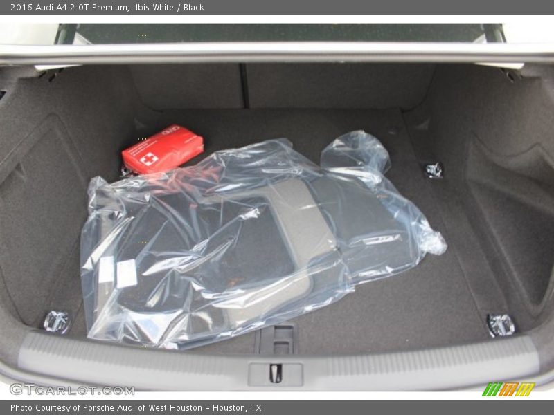 Ibis White / Black 2016 Audi A4 2.0T Premium