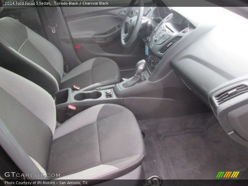 Tuxedo Black / Charcoal Black 2014 Ford Focus S Sedan