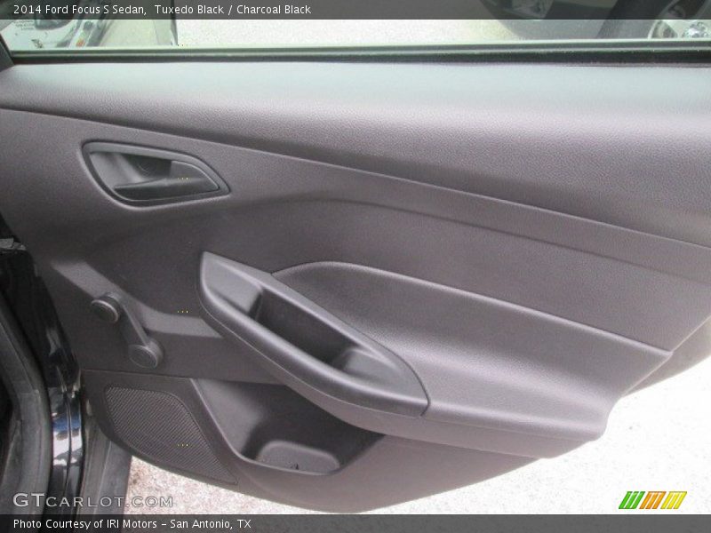 Tuxedo Black / Charcoal Black 2014 Ford Focus S Sedan