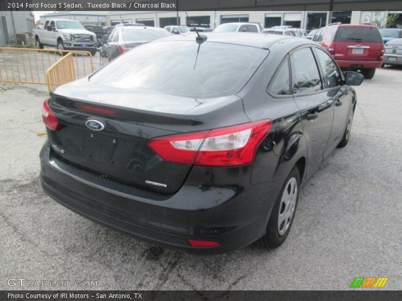 Tuxedo Black / Charcoal Black 2014 Ford Focus S Sedan