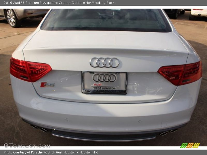 Glacier White Metallic / Black 2016 Audi S5 Premium Plus quattro Coupe