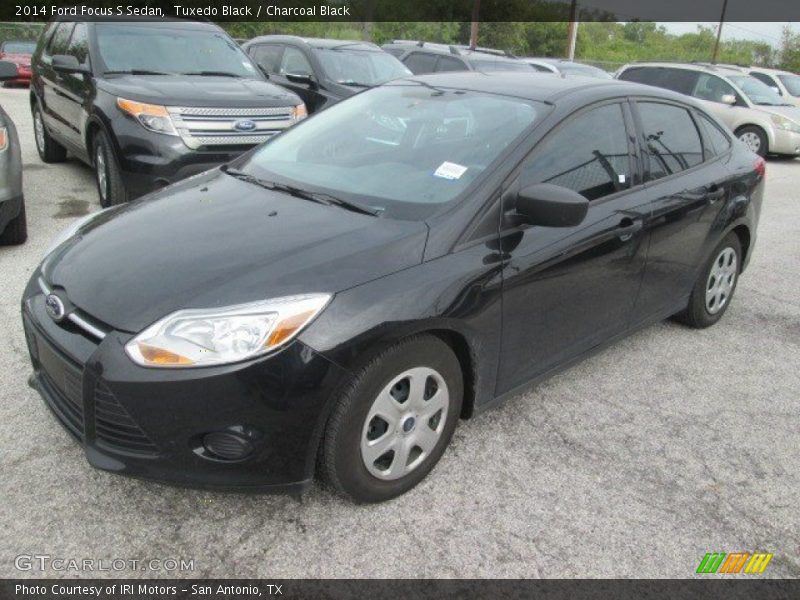 Tuxedo Black / Charcoal Black 2014 Ford Focus S Sedan